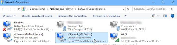 Conexiones de red que muestran el nuevo conmutador de red virtual de Hyper V